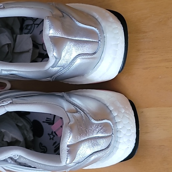 adidas Ultra Boost 1.0 DNA Disney Shoes - Picture 7 of 12